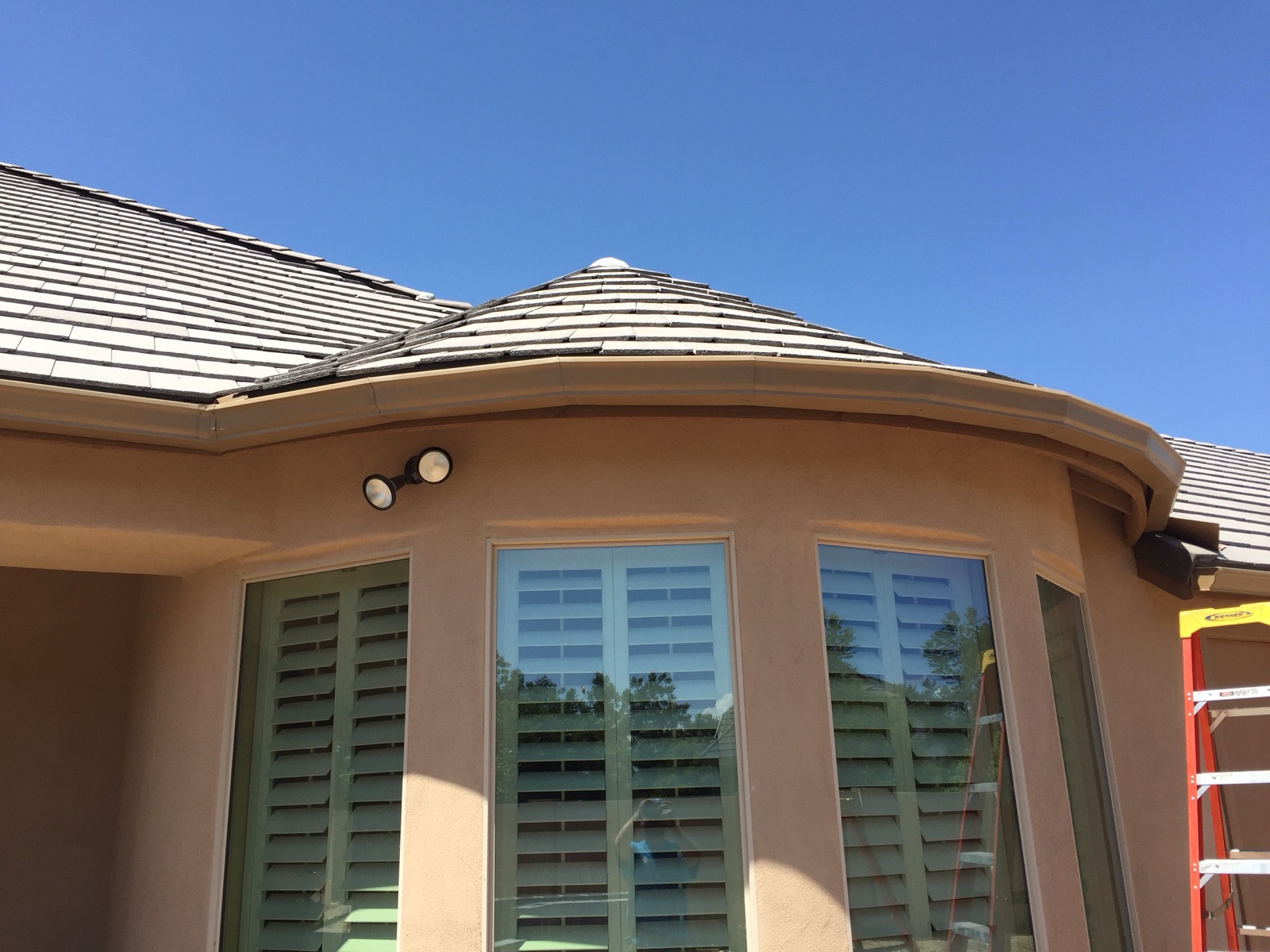 City Seamless K-style seamless rain gutter installation in Southern Nevada.