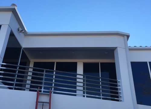 City Seamless specialty rain gutter installation detail.